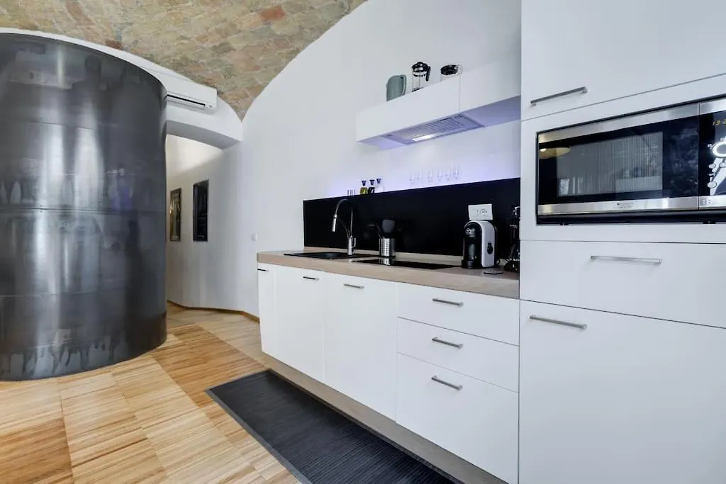 L'Atelier Apartment Rome Italy