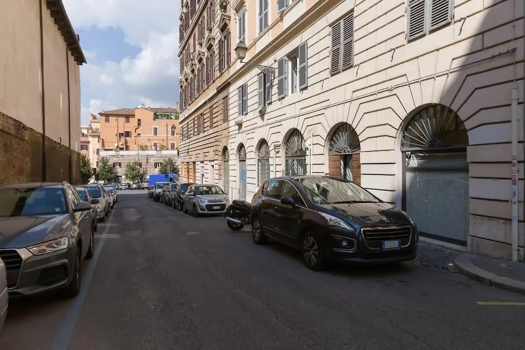 L'Atelier Apartment Rome Italy